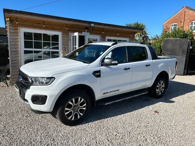 Ford Ranger Pick Up Double Cab Wildtrak 3.2 EcoBlue 200 Pick Up Diesel White