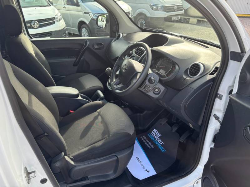 Nissan Nv250 2021 (21)