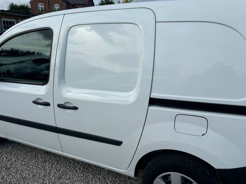 Nissan Nv250 2021 (21)