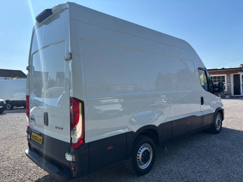 IVECO Daily 2021 (71)