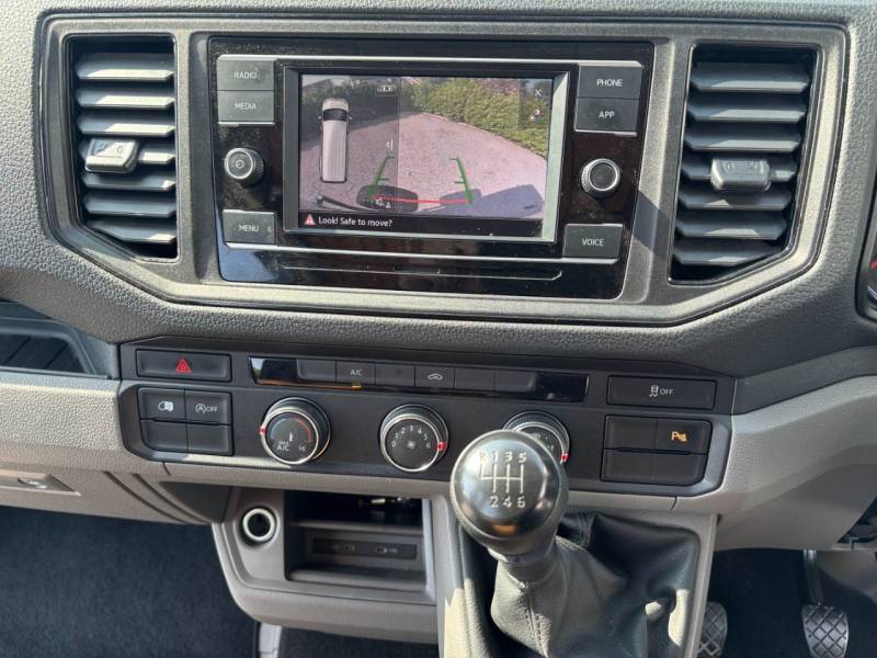 Volkswagen Crafter 2022 (22)