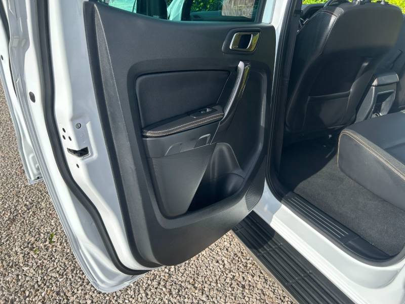 Ford Ranger 2022 (71)