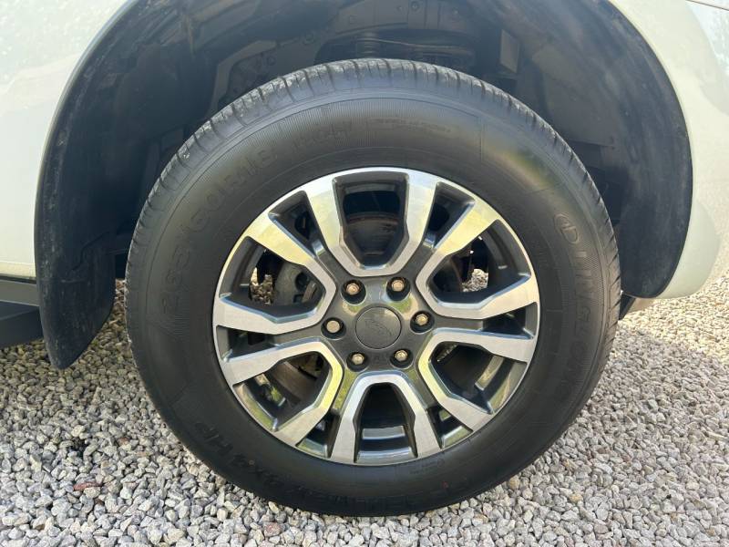 Ford Ranger 2022 (71)