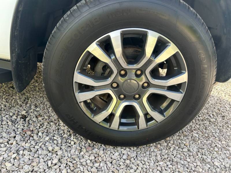 Ford Ranger 2022 (71)