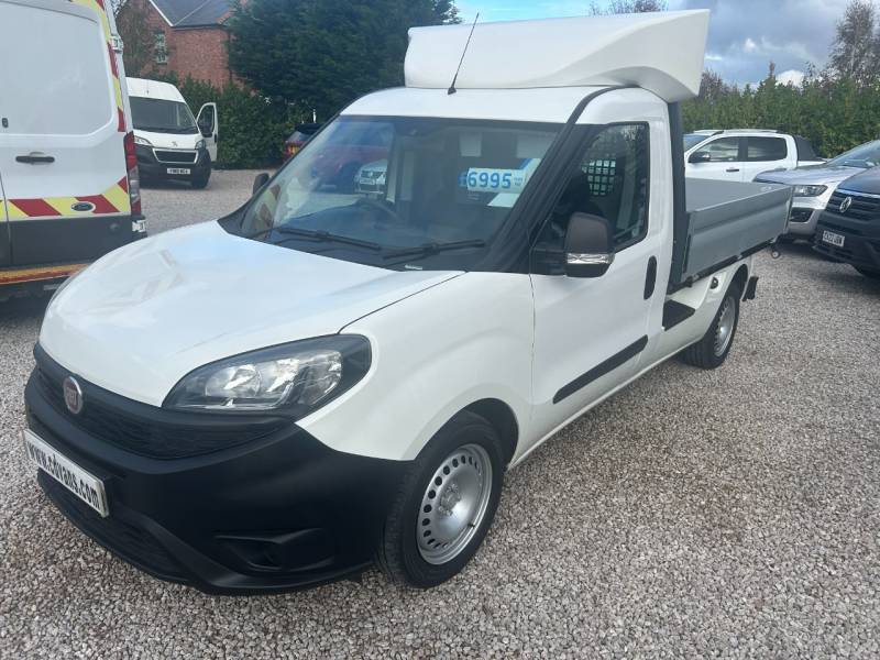 Fiat Doblo 2021 (71)