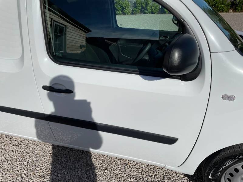 Renault Kangoo 2021 (21)