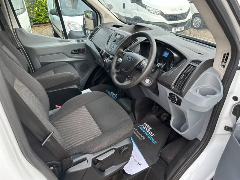 Ford Transit 2019 (68)