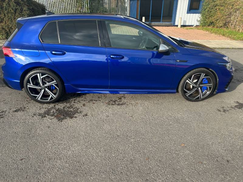 Volkswagen Golf 2021 (21)