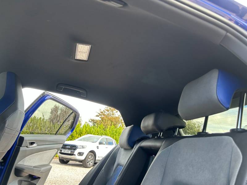 Volkswagen Golf 2021 (21)