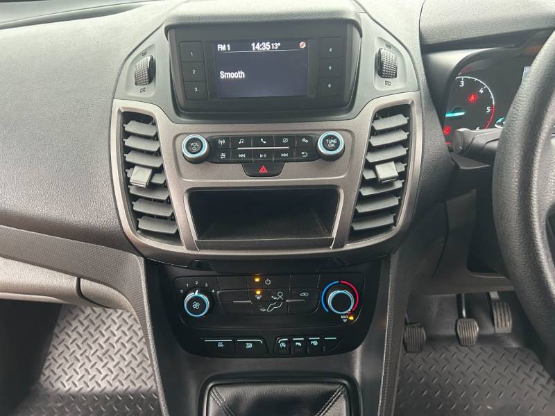 Ford Transit Connect 2020 (70)