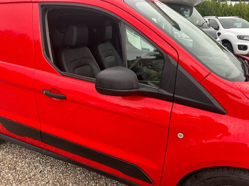 Ford Transit Connect 2020 (70)