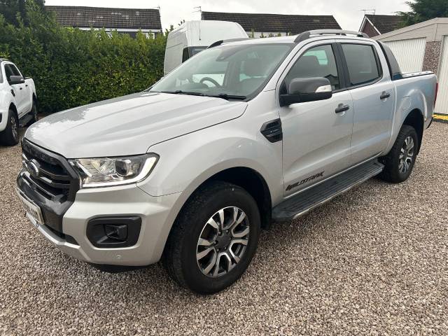Ford Ranger Pick Up Double Cab Wildtrak 2.0 EcoBlue 213 Pick Up Diesel Moondust Silver