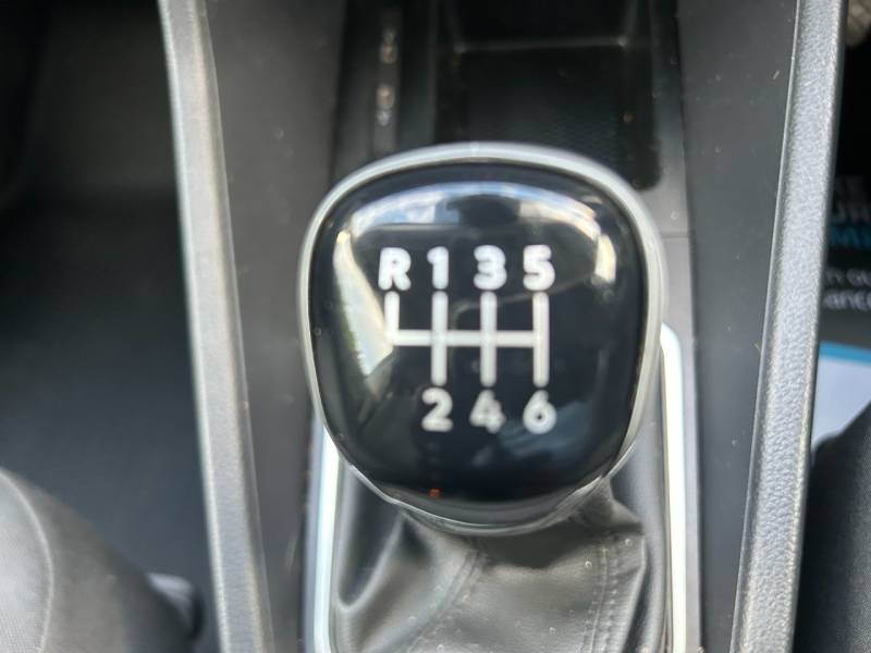 Volkswagen Caddy 2023 (23)