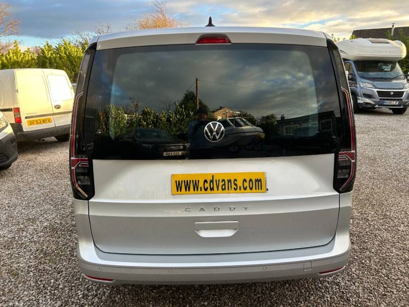 Volkswagen Caddy 2023 (23)