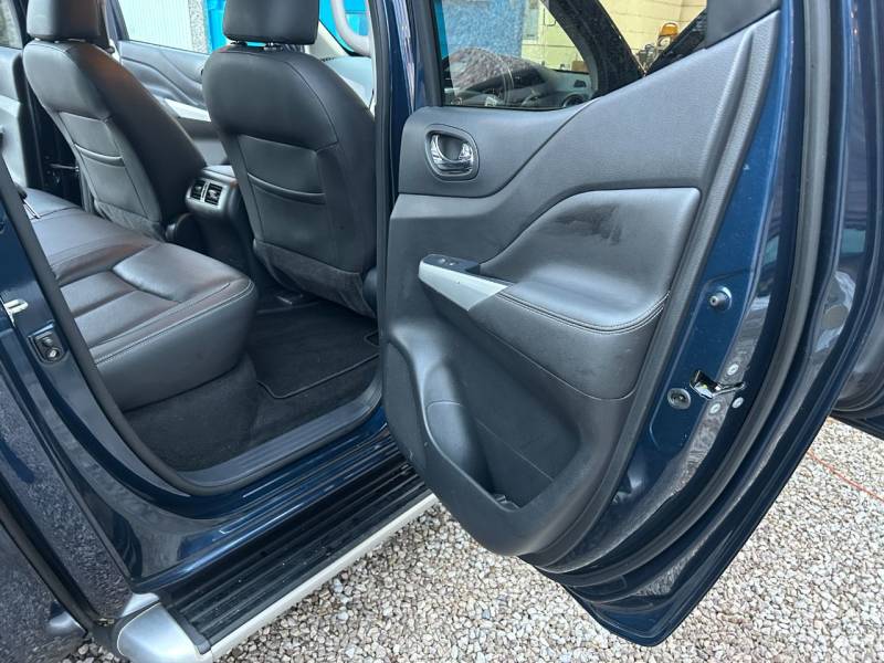 Nissan Navara 2021 (71)