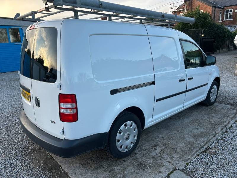 Volkswagen Caddy Maxi C20 2014 (64)