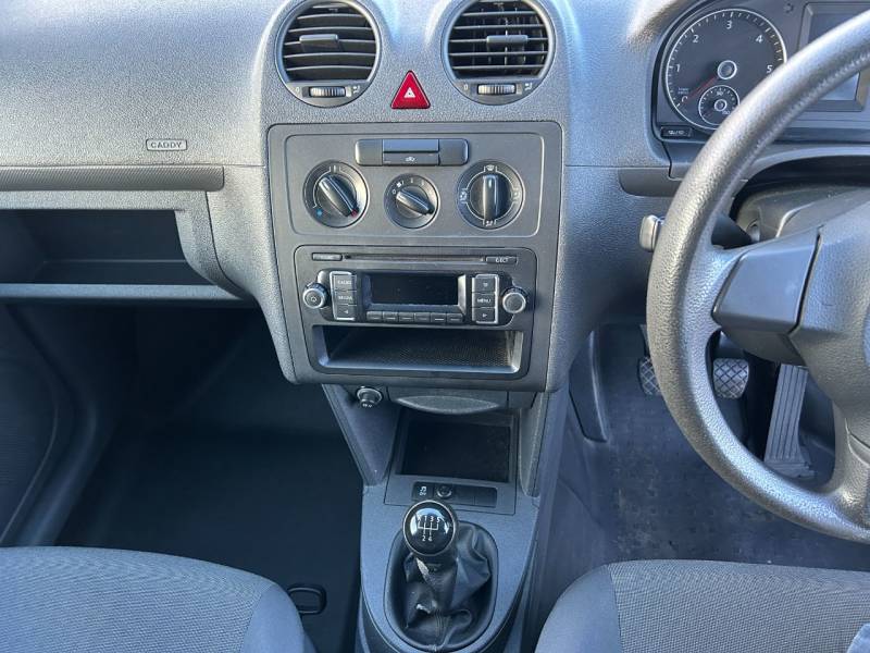 Volkswagen Caddy Maxi C20 2014 (64)