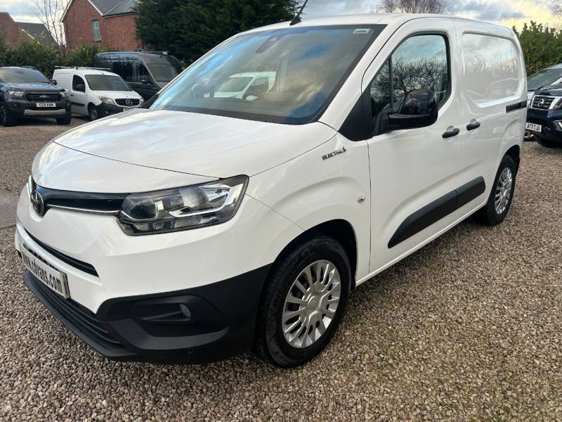 Toyota Proace City 2022 (22)