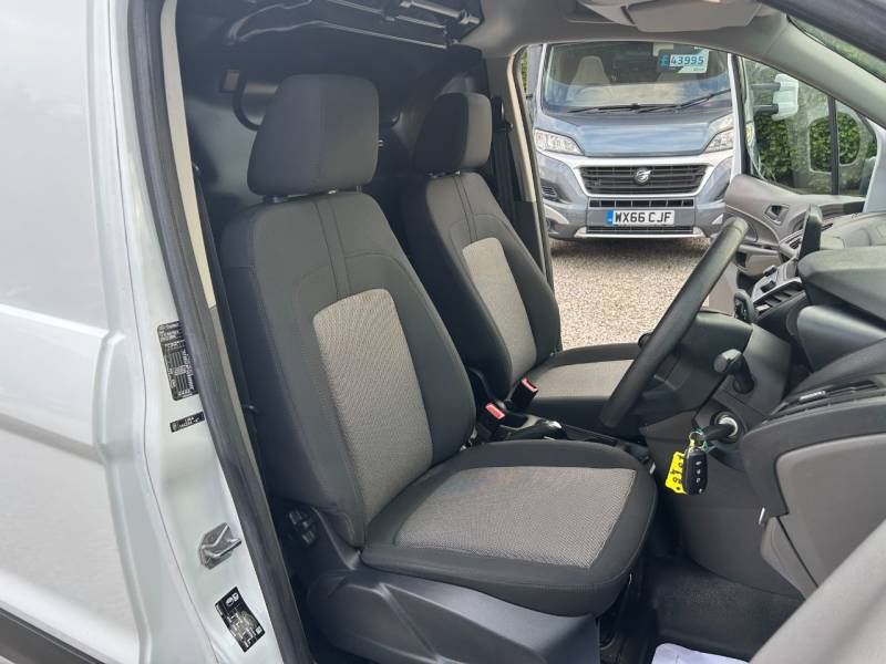 Ford Transit Connect 2021 (71)