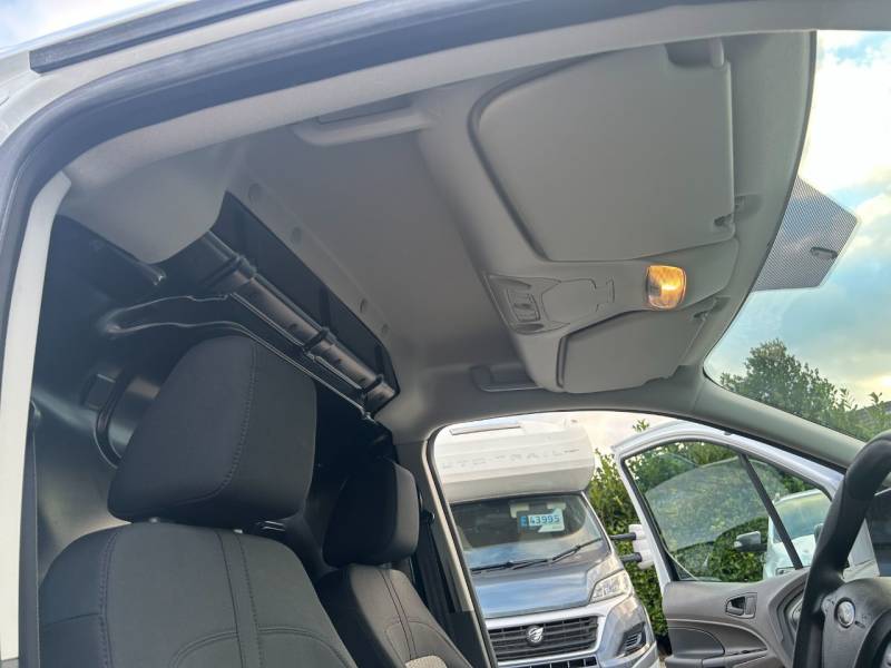 Ford Transit Connect 2021 (71)