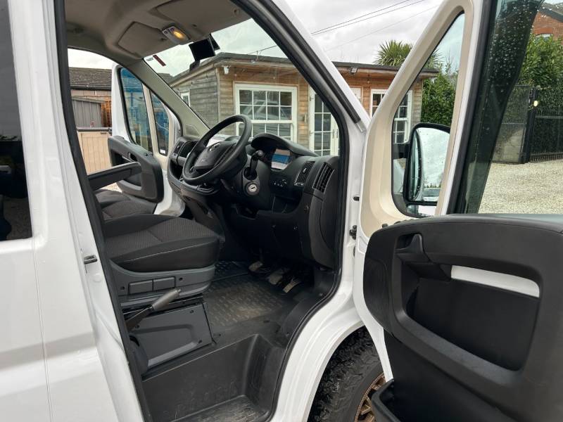 Vauxhall Movano 2023 (23)