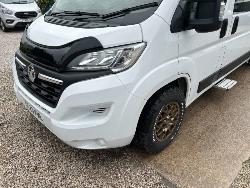 Vauxhall Movano 2023 (23)