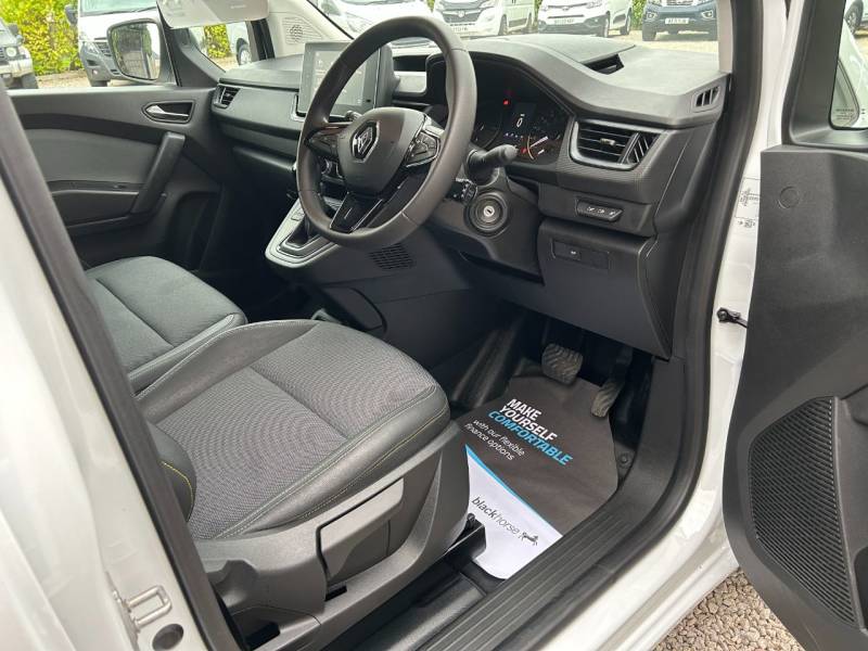 Renault Kangoo 2025 (74)