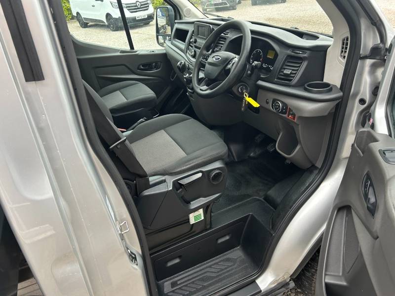 Ford Transit 2020 (20)