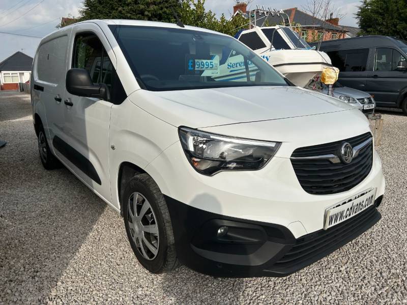 Vauxhall Combo Cargo 2022 (22)