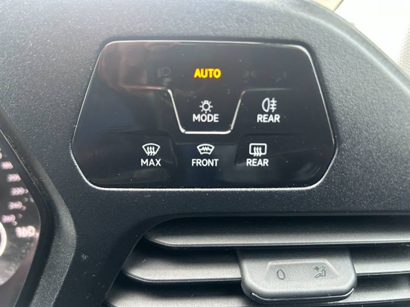 Volkswagen Caddy 2023 (23)