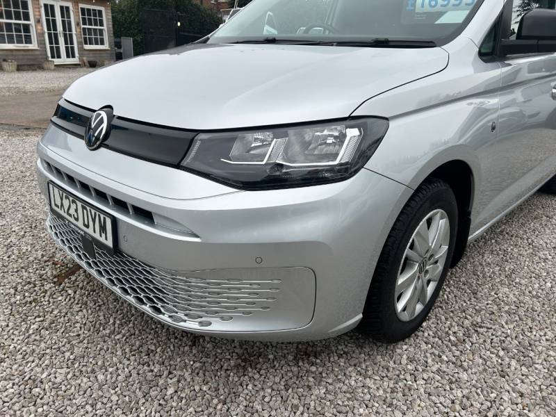 Volkswagen Caddy 2023 (23)