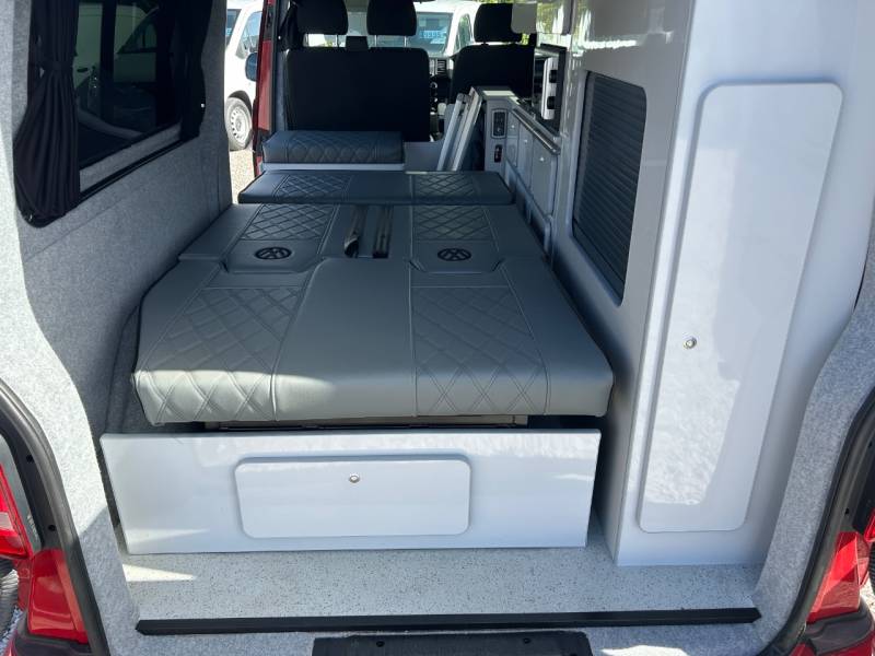 Volkswagen Transporter 2017 (67)
