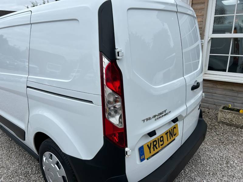 Ford Transit Connect 2019 (19)