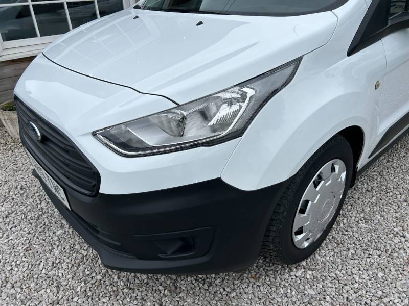 Ford Transit Connect 2019 (19)