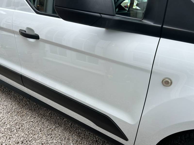 Ford Transit Connect 2019 (19)