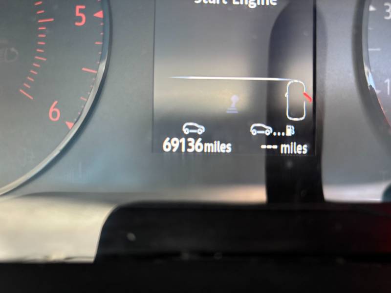 Renault Trafic 2022 (72)