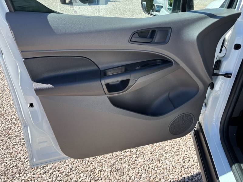 Ford Transit Connect 2019 (19)