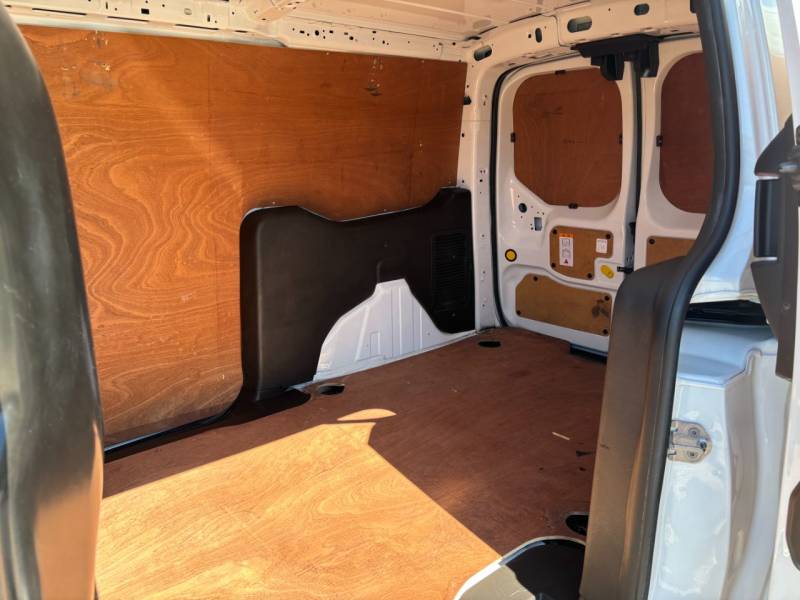 Ford Transit Connect 2019 (19)