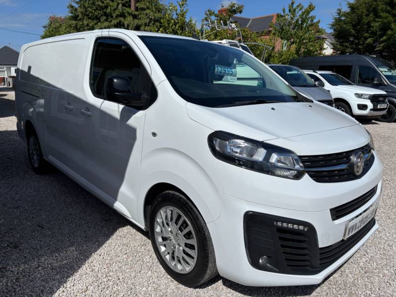 Vauxhall Vivaro 2023 (72)