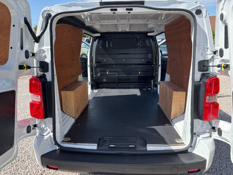 Vauxhall Vivaro 2023 (72)