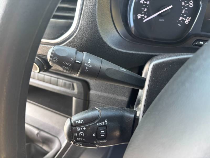 Vauxhall Vivaro 2023 (72)