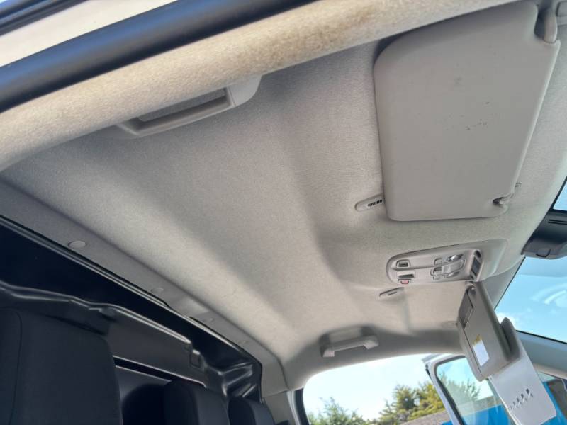 Vauxhall Vivaro 2023 (72)