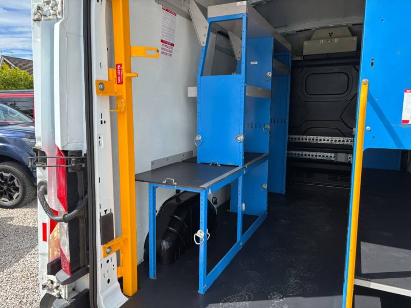 Ford Transit 2019 (19)