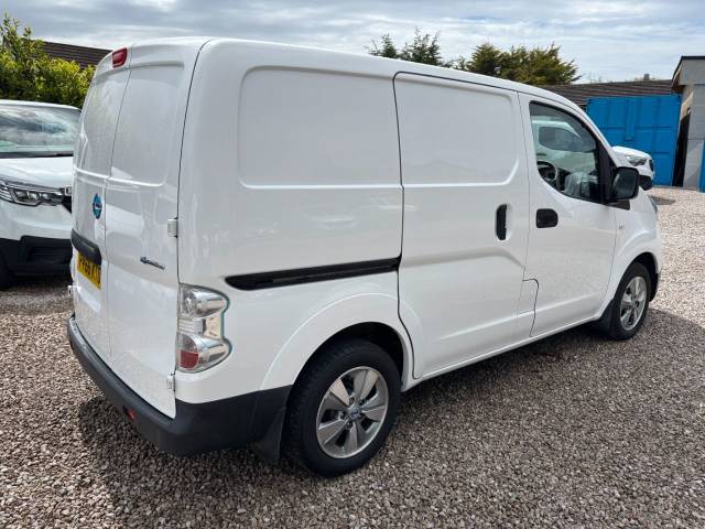 2017 Nissan e-NV200 0.0 Tekna Rapid Van Auto