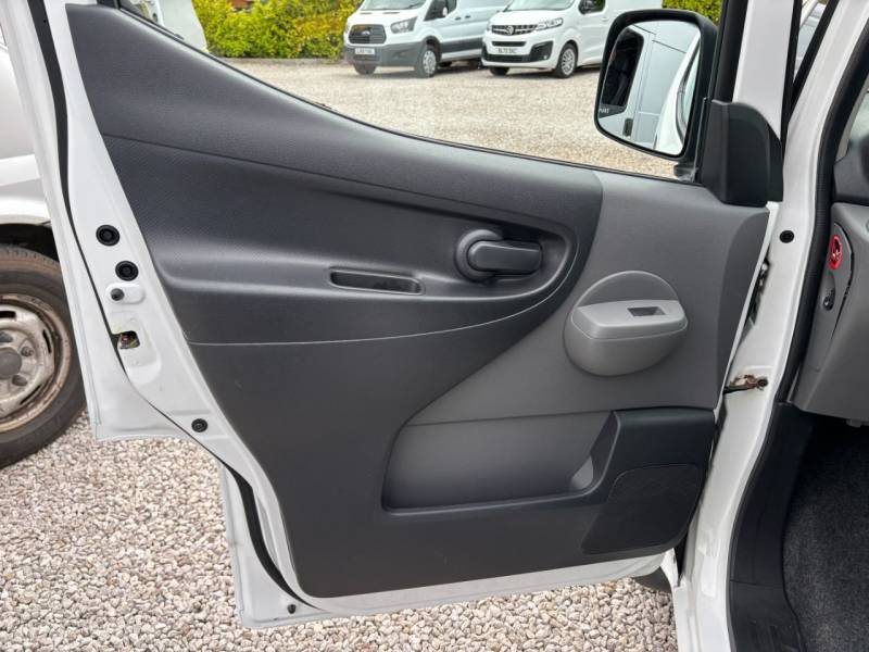 Nissan E NV200 2017 (66)