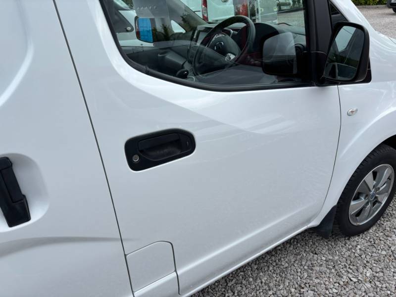 Nissan E NV200 2017 (66)