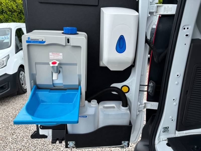 Ford Transit Connect 2021 (70)