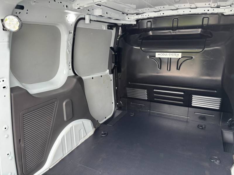Ford Transit Connect 2021 (70)