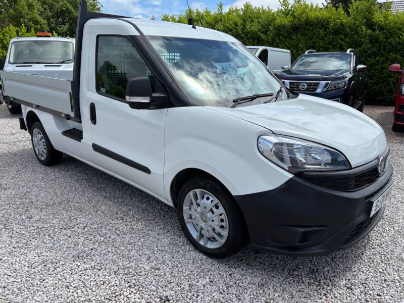 Fiat Doblo 2021 (71)