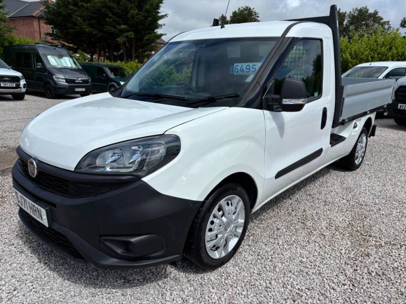 Fiat Doblo 2021 (71)